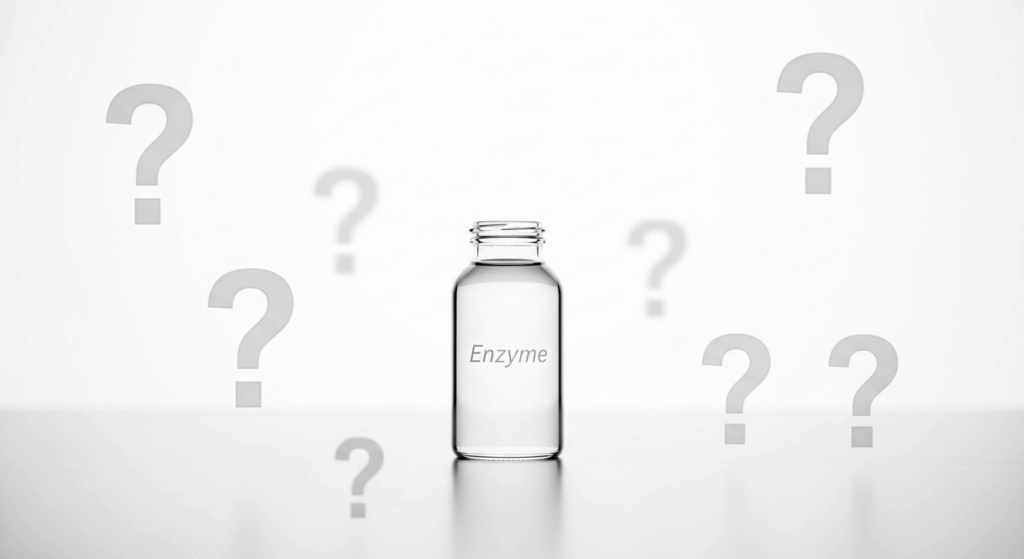 疑問と答えを表現する抽象的な画像。クエスチョンマークと「Enzyme」と書かれた透明なボトル。